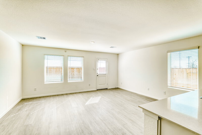 2,030/Mo, 476 San Miguel Creek Dr Katy, TX 77493 Living Room View 2