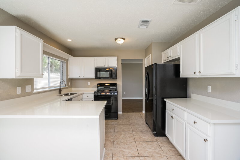 1,945/Mo, 22802 Braken Manor Ln Katy, TX 77449 Kitchen View 2