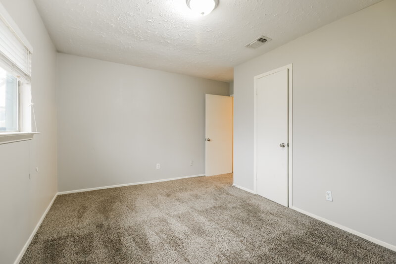 1,740/Mo, 8303 Poplar Ridge Ln Humble, TX 77338 Bedroom View 2