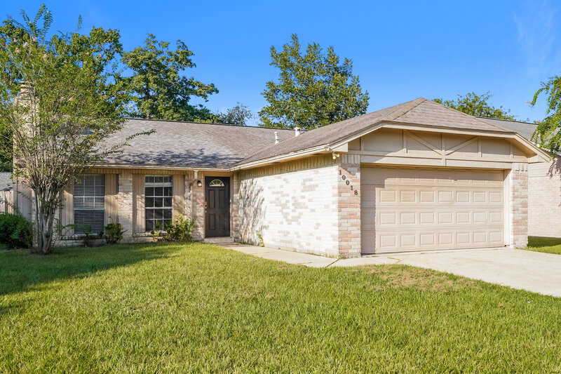 1,745/Mo, 10018 Spotted Horse Dr Houston, TX 77064 Front View