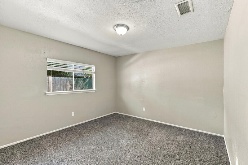 1,775/Mo, 10018 Spotted Horse Dr Houston, TX 77064 Bedroom View 3