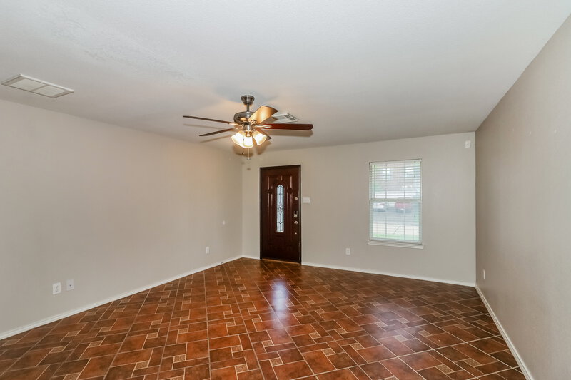 2,085/Mo, 20814 Trenton Valley Ln Katy, TX 77449 Living Room View