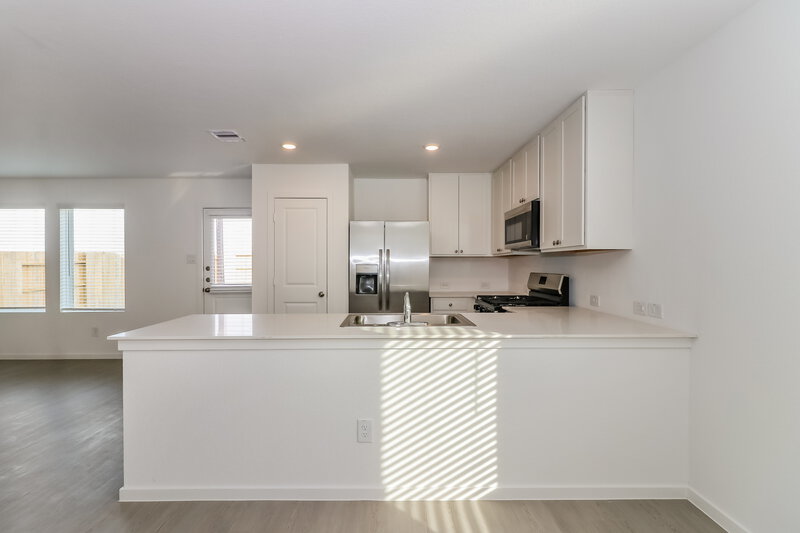1,865/Mo, 16726 Old Wagon Way Hockley, TX 77447 Kitchen View 2