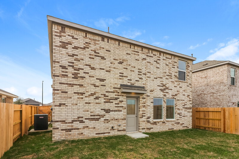 1,865/Mo, 16726 Old Wagon Way Hockley, TX 77447 Rear View