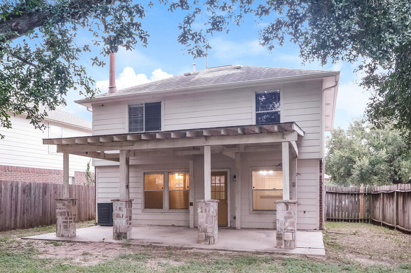 1,935/Mo, 11710 Sandy Stream Dr Tomball, TX 77375 Rear View