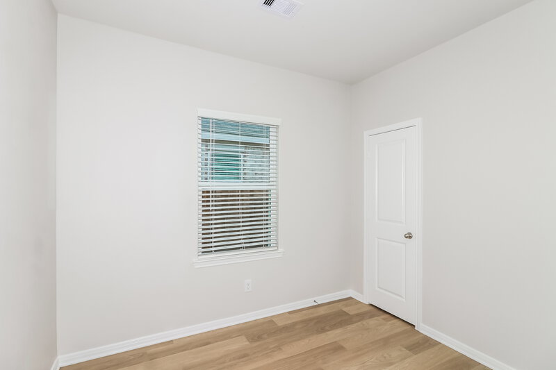 2,095/Mo, 416 Mustang Trot Dr Katy, TX 77493 Bedroom View 3