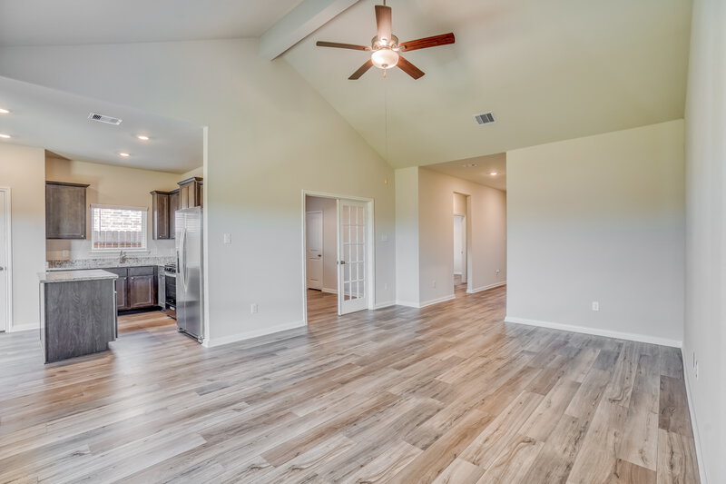 1,950/Mo, 456 Beechwood Hacienda Dr Katy, TX 77493 Living Room View 2