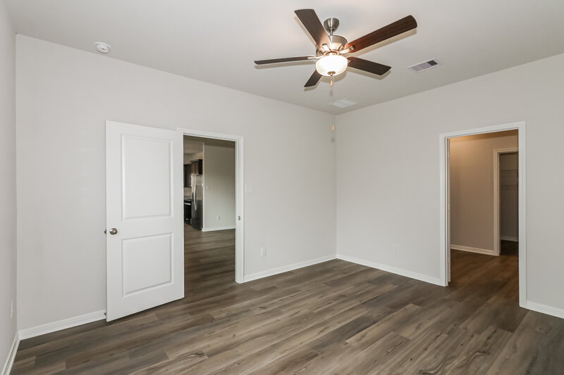 1,950/Mo, 464 Beechwood Hacienda Dr Katy, TX 77493 Main Bedroom View 2
