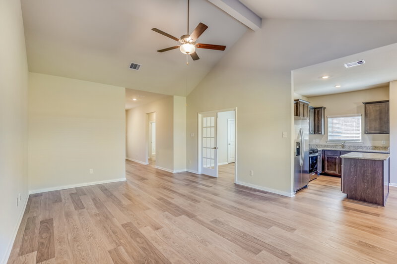 1,950/Mo, 409 Mustang Trot Dr Katy, TX 77493 Living Room View 2