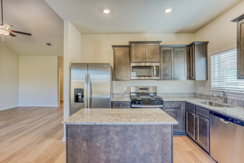 1,950/Mo, 409 Mustang Trot Dr Katy, TX 77493 Kitchen View 2