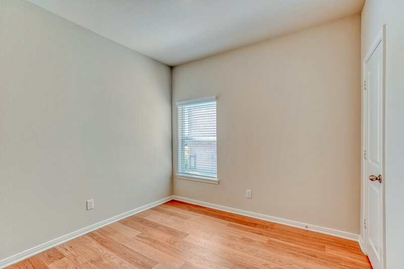 1,950/Mo, 409 Mustang Trot Dr Katy, TX 77493 Bedroom View 2