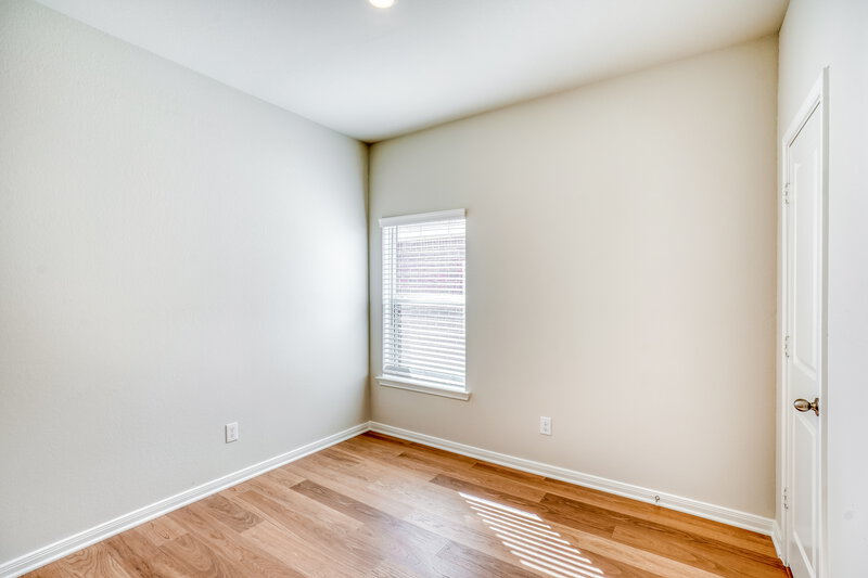 1,950/Mo, 421 Mustang Trot Dr Katy, TX 77493 Bedroom View 2