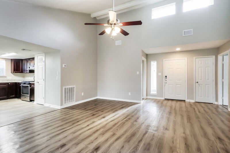 1,945/Mo, 7327 Shady Vale Ln Houston, TX 77040 Misc View 2