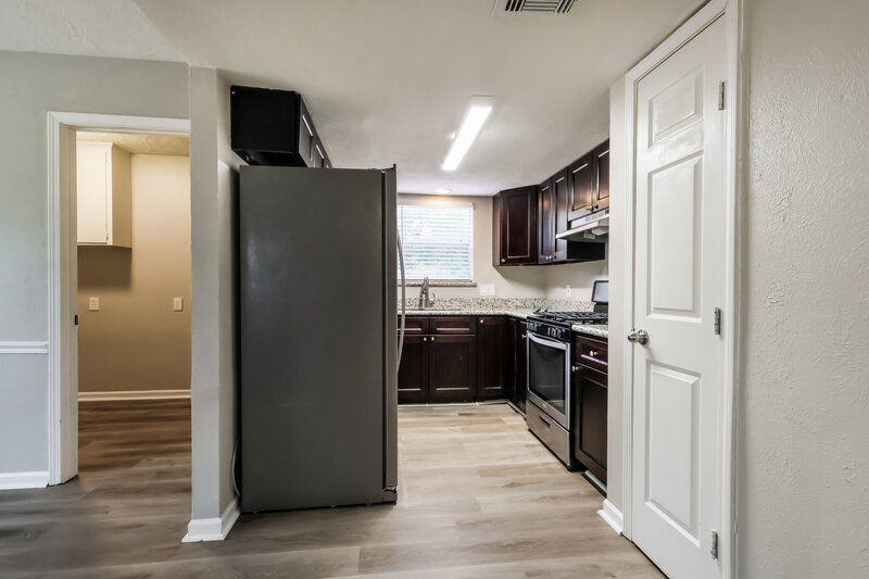 1,945/Mo, 7327 Shady Vale Ln Houston, TX 77040 Misc View 7