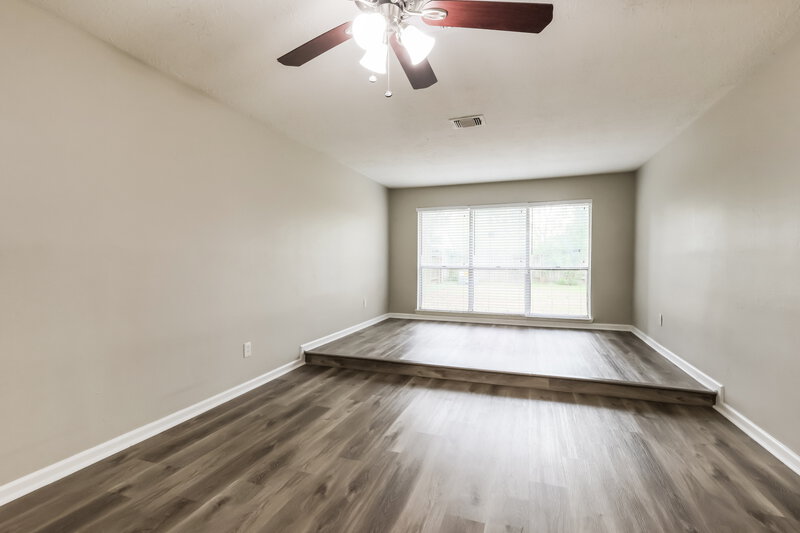 1,945/Mo, 7327 Shady Vale Ln Houston, TX 77040 Misc View 10
