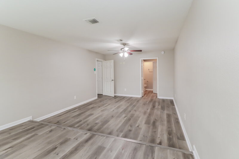 1,935/Mo, 7327 Shady Vale Ln Houston, TX 77040 Misc View 11