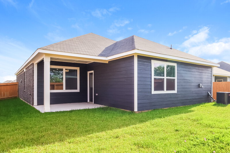 2,050/Mo, 408 San Miguel Creek Dr Katy, TX 77493 Rear View