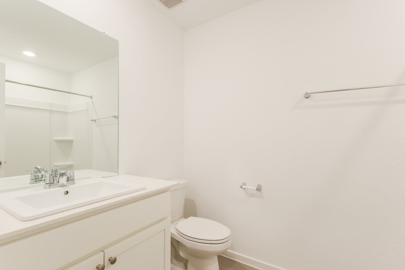 1,790/Mo, 1539 Sunset Ridge Dr Conroe, TX 77303 Bathroom View