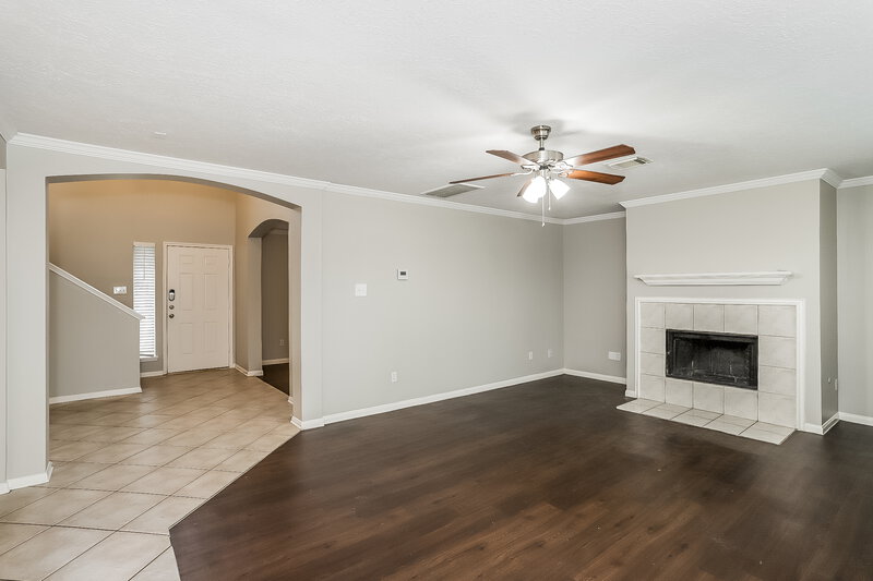 2,315/Mo, 16314 Sylvan Dale Dr Humble, TX 77346 Living Room View