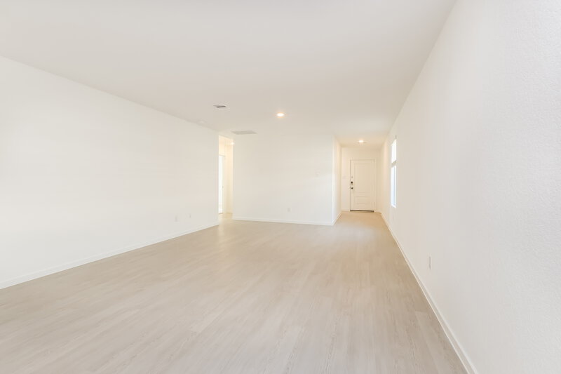 1,570/Mo, 1536 Sunset Ridge Dr Conroe, TX 77303 Living Room View 3