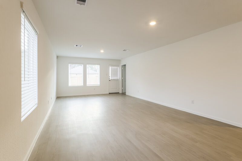 1,985/Mo, 605 Craven St Montgomery, TX 77316 Dining Room View