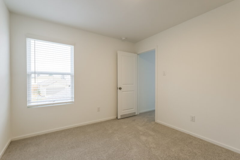 1,985/Mo, 605 Craven St Montgomery, TX 77316 Bedroom View