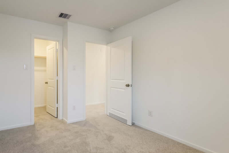 1,985/Mo, 605 Craven St Montgomery, TX 77316 Bedroom View 2