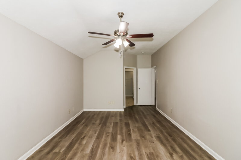 2,130/Mo, 8530 Sunny Ridge Dr Houston, TX 77095 Main Bedroom View 2
