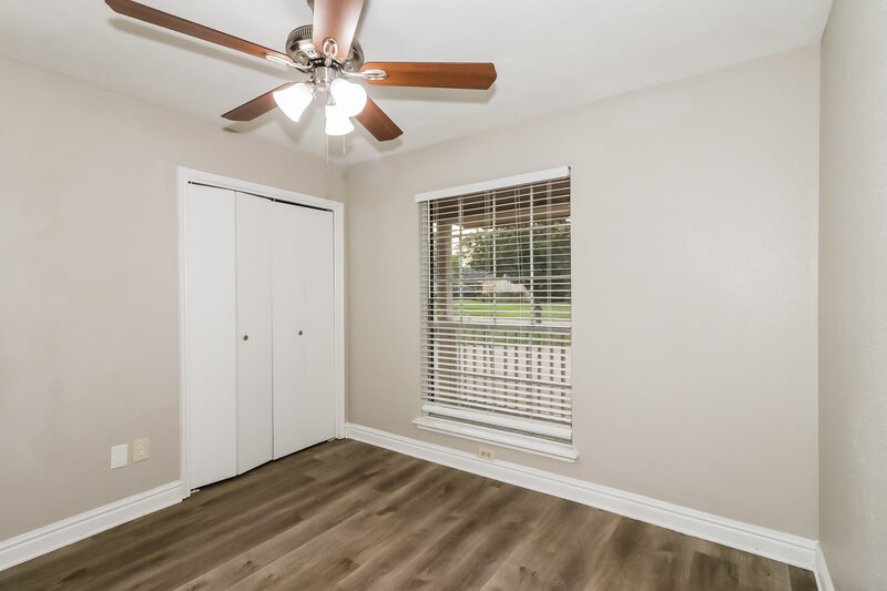 2,130/Mo, 8530 Sunny Ridge Dr Houston, TX 77095 Bedroom View 2