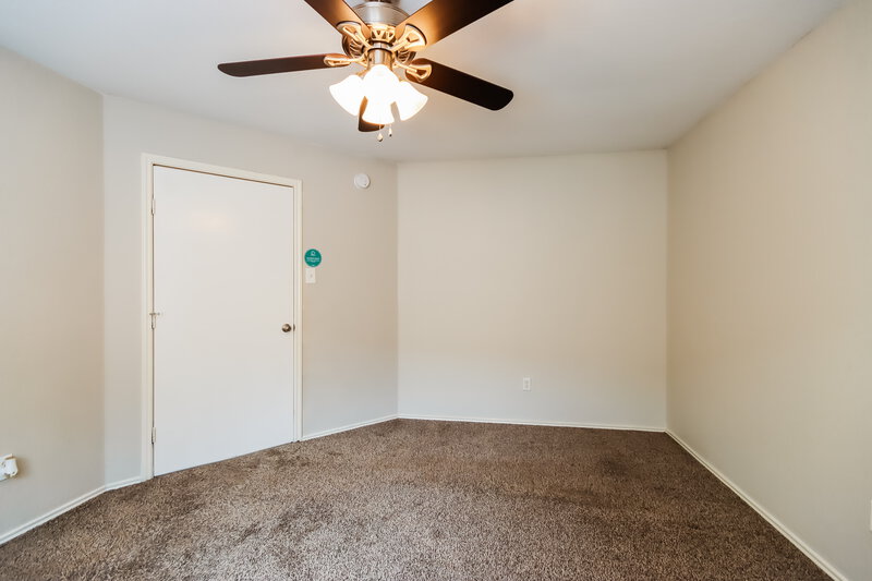2,030/Mo, 19934 18th Fairway Dr Humble, TX 77346 Main Bedroom View