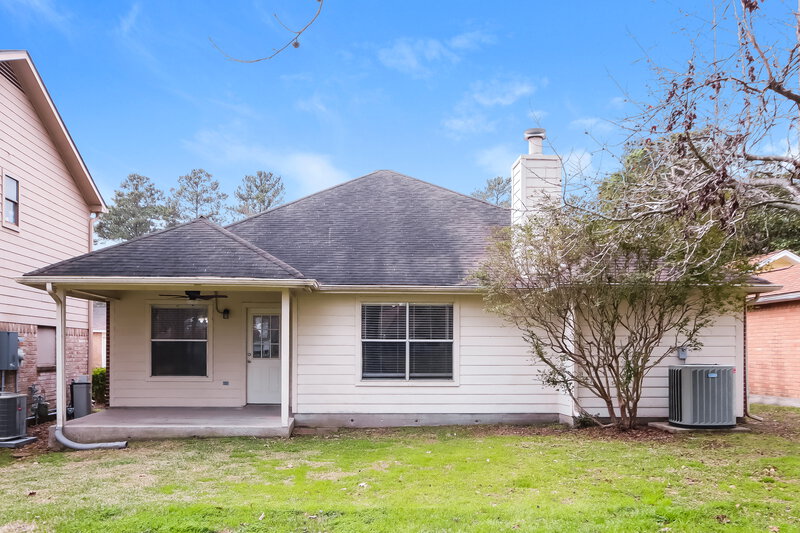 2,030/Mo, 19934 18th Fairway Dr Humble, TX 77346 Rear View