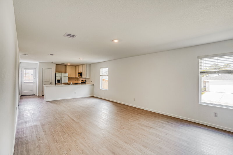 2,105/Mo, 15231 Abella Dr Montgomery, TX 77316 Living Room View 4