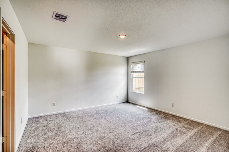 2,105/Mo, 15231 Abella Dr Montgomery, TX 77316 Main Bedroom View