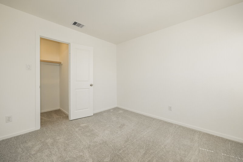 1,995/Mo, 13495 Bay Springs Dr Conroe, TX 77303 Bedroom View