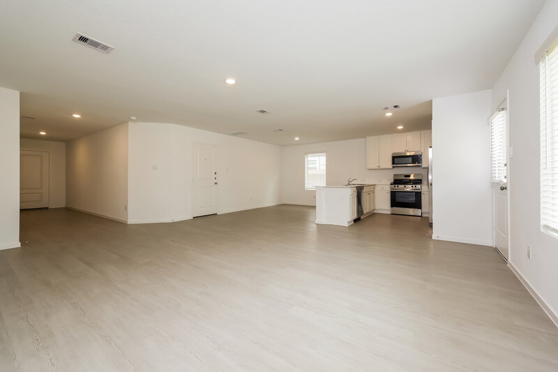 1,995/Mo, 13491 Bay Springs Dr Conroe, TX 77303 Dining Room View