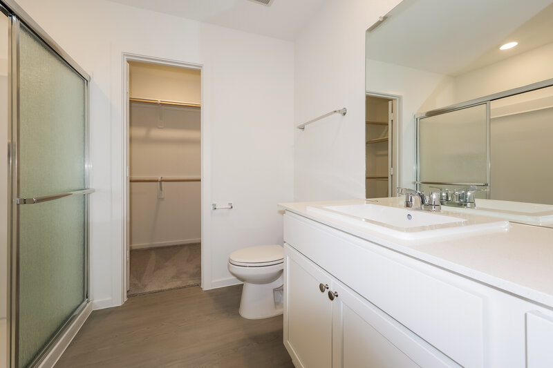 1,995/Mo, 13491 Bay Springs Dr Conroe, TX 77303 Main Bathroom View 2