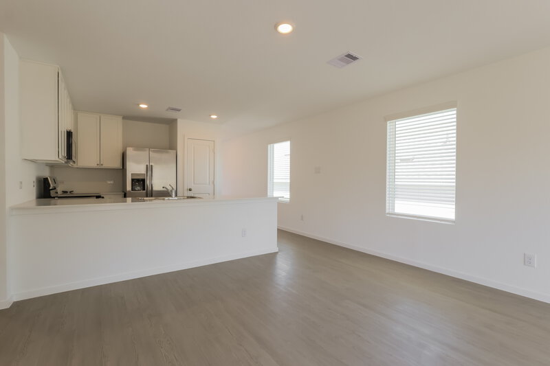 1,880/Mo, 613 Craven St Montgomery, TX 77316 Living Room View