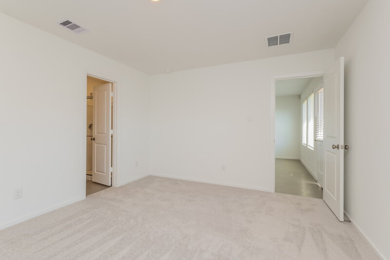 1,880/Mo, 613 Craven St Montgomery, TX 77316 Main Bedroom View 2