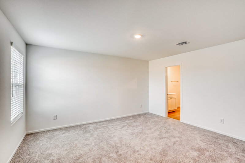 2,275/Mo, 488 Beechwood Hacienda Dr Katy, TX 77493 Main Bedroom View