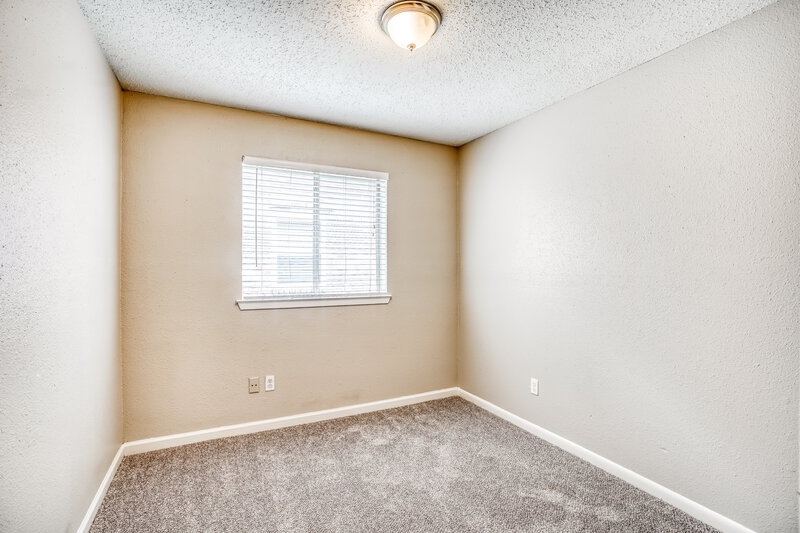 1,775/Mo, 12214 Flaxen Dr Houston, TX 77065 Bedroom View