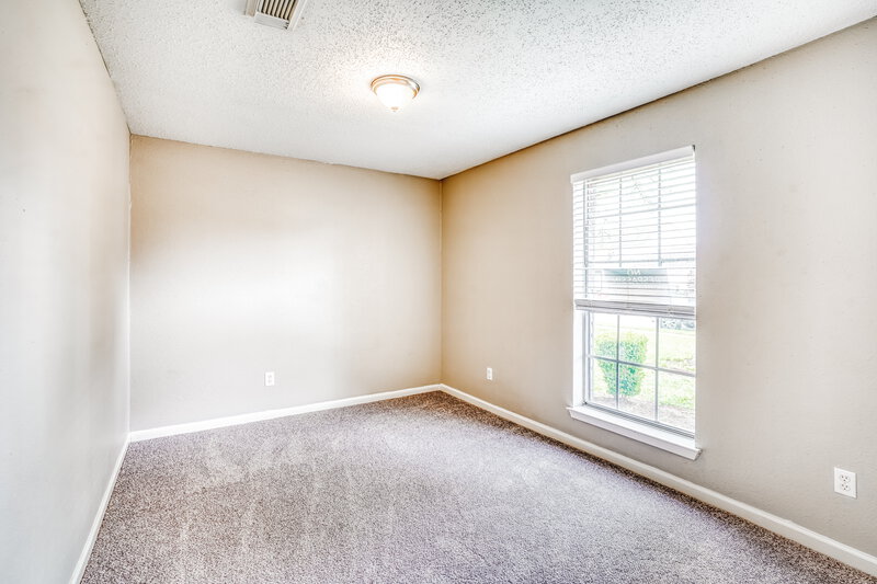 1,775/Mo, 12214 Flaxen Dr Houston, TX 77065 Bedroom View 2