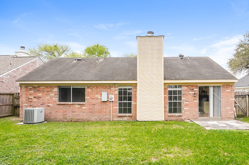 1,775/Mo, 12214 Flaxen Dr Houston, TX 77065 Rear View