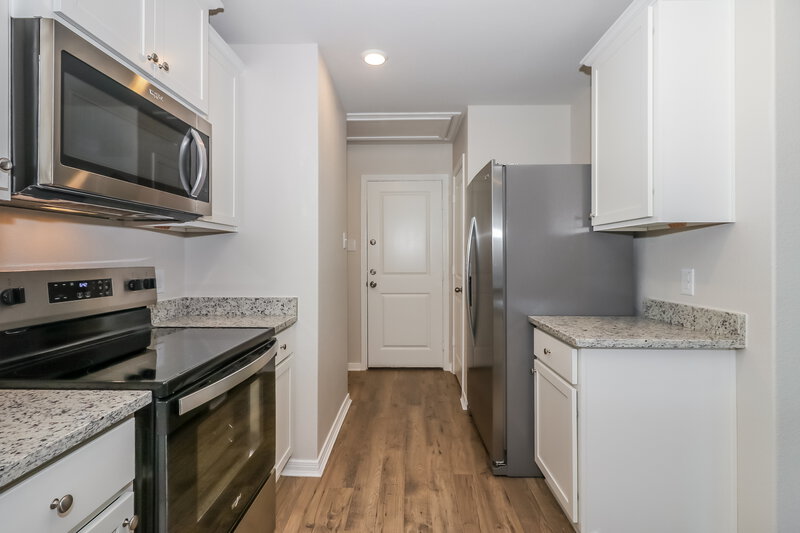 1,850/Mo, 198 Emma Rose Dr Katy, TX 77493 Kitchen View 2