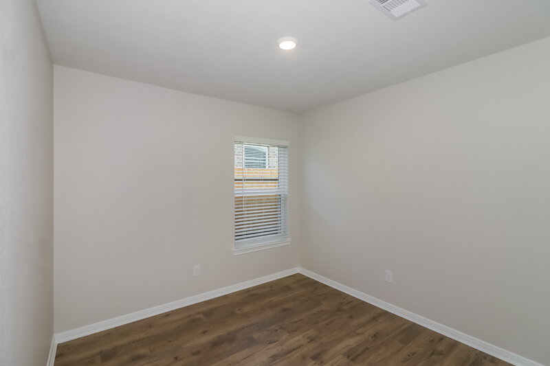 1,850/Mo, 198 Emma Rose Dr Katy, TX 77493 Bedroom View