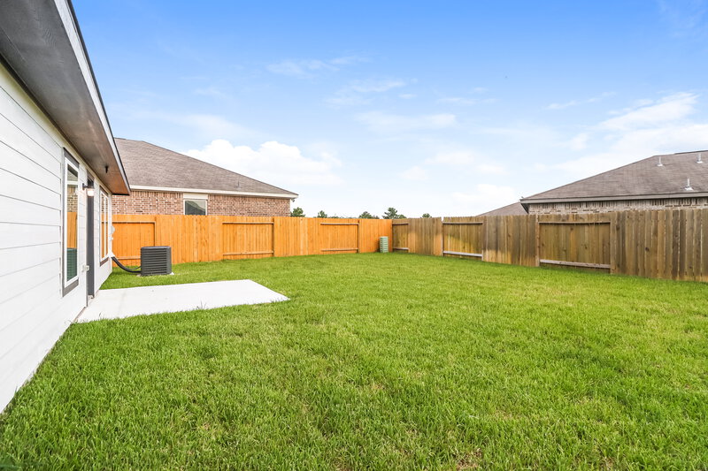 1,850/Mo, 198 Emma Rose Dr Katy, TX 77493 Rear View