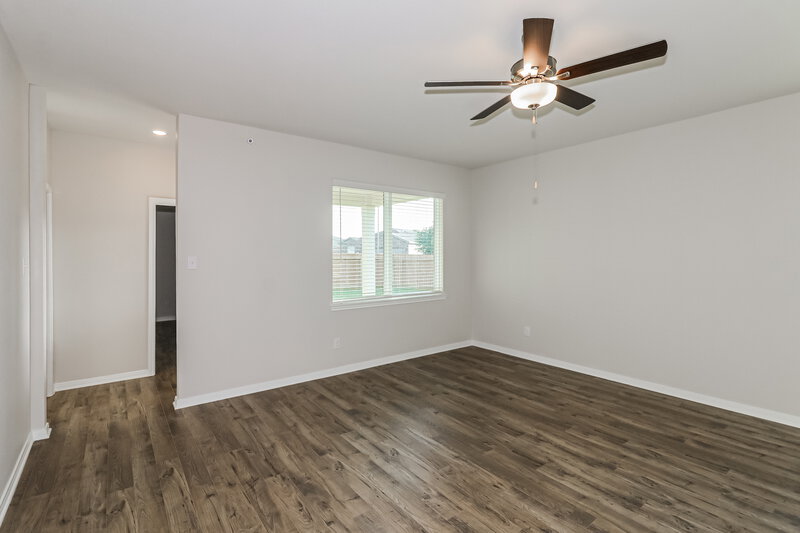 1,995/Mo, 194 Emma Rose Dr Katy, TX 77493 Living Room View