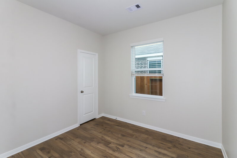 2,290/Mo, 404 San Miguel Creek Dr Katy, TX 77493 Office View