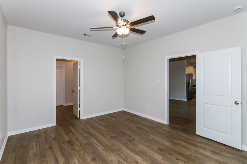 2,290/Mo, 404 San Miguel Creek Dr Katy, TX 77493 Main Bedroom View