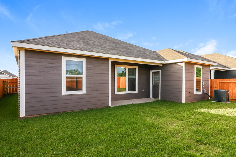 2,290/Mo, 404 San Miguel Creek Dr Katy, TX 77493 Rear View