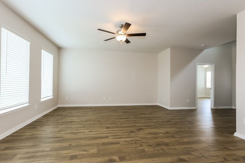 2,250/Mo, 468 Beechwood Hacienda Dr Katy, TX 77493 Living Room View 3